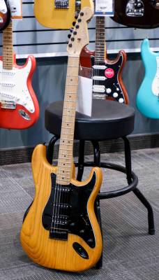 Store Special Product - Fender - Limited Edition American Professional II Stratocaster HSS HT, Roasted Maple Fingerboard - Aged Natural
